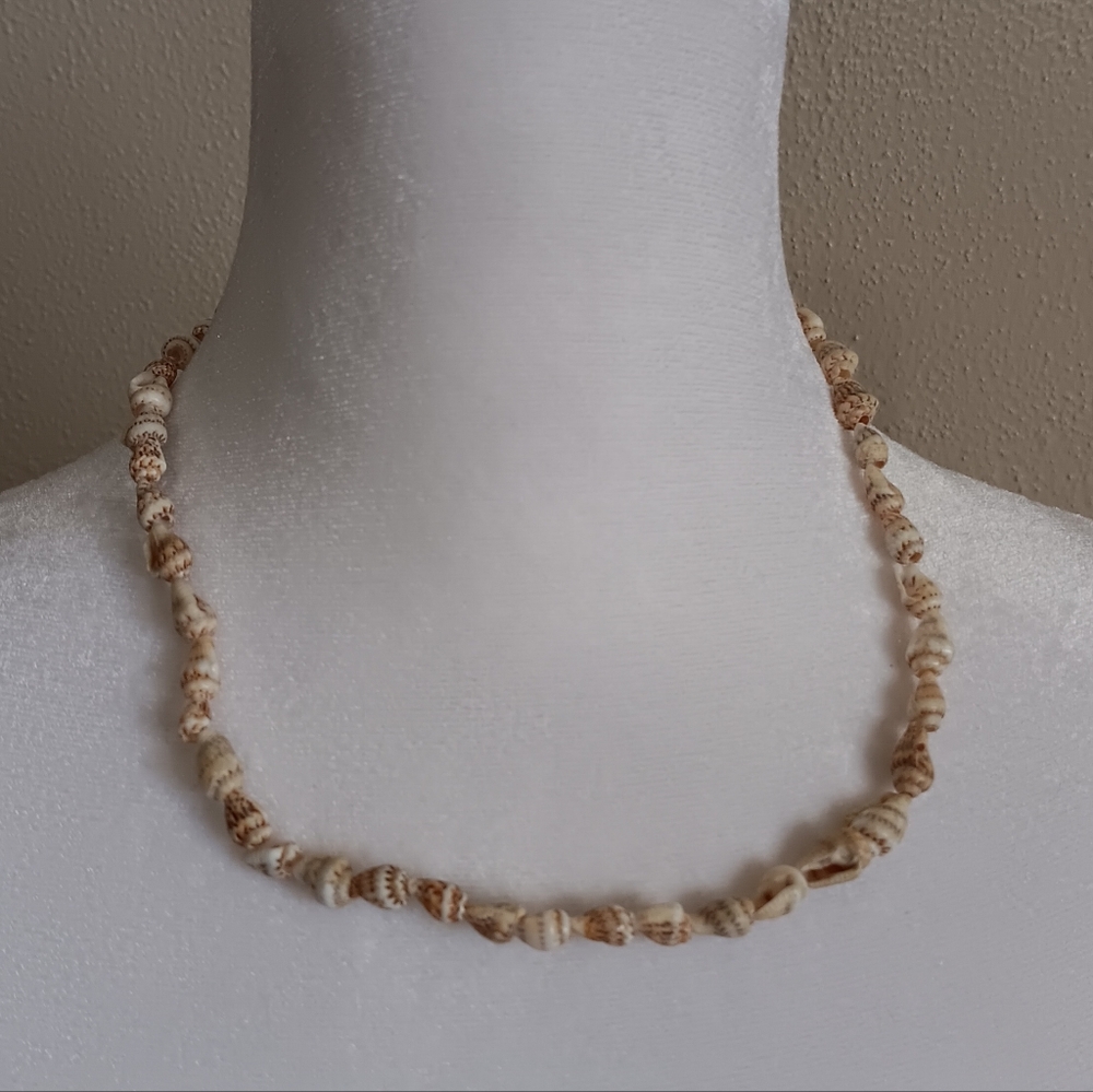 Simple Natural Sea Shell Necklace Beach Surfer Ocean Skater Nature Cream Tan